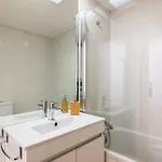 Go Native Lisbon - Principe Real Apartment