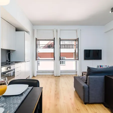 Go Native Lisbon - Principe Real * Lisboa