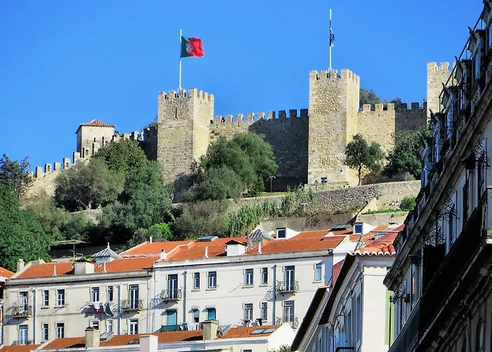 Go Native Lisbon - Principe Real Lägenhet